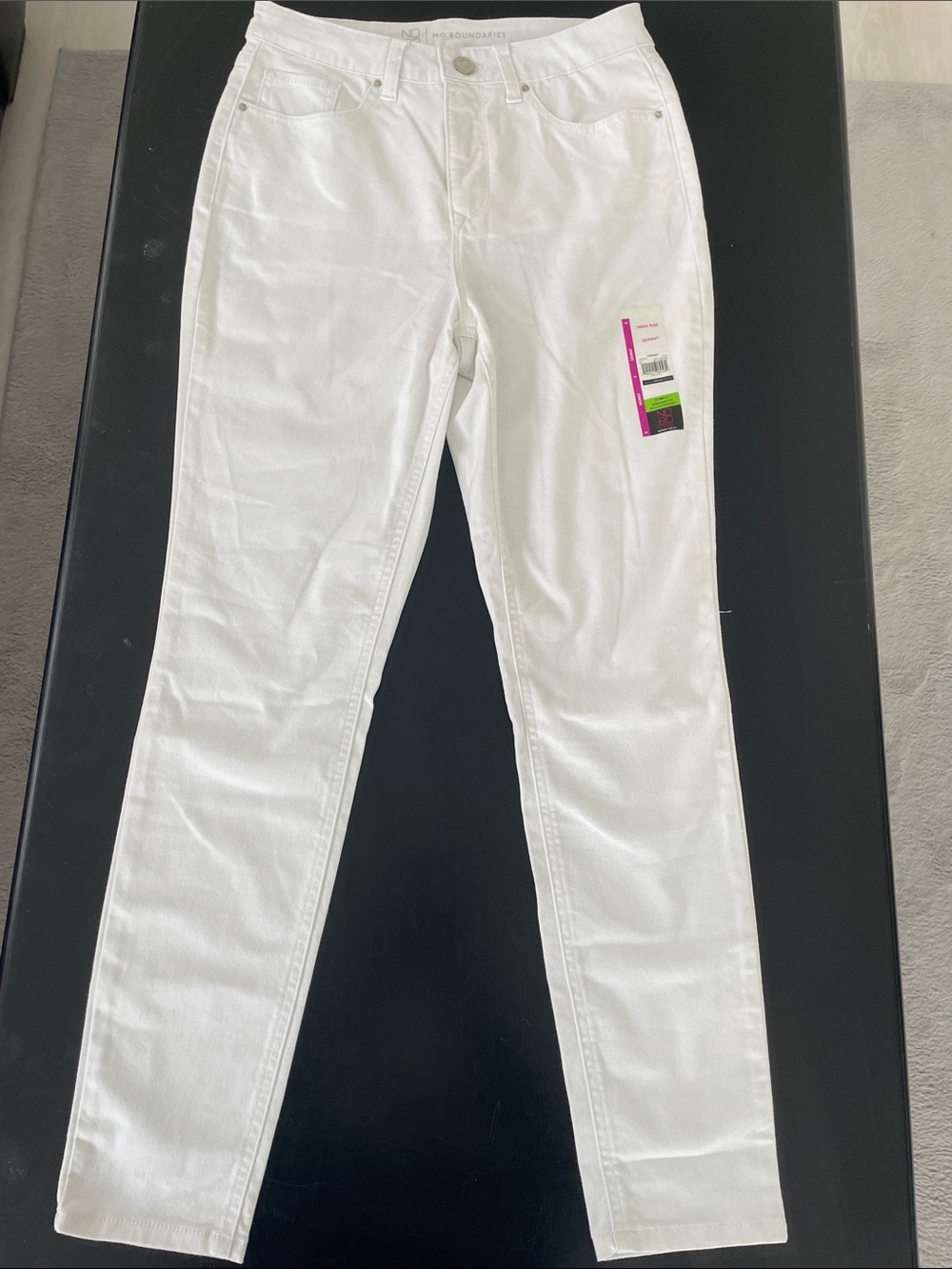 No Boundaries White Skinny Jeans